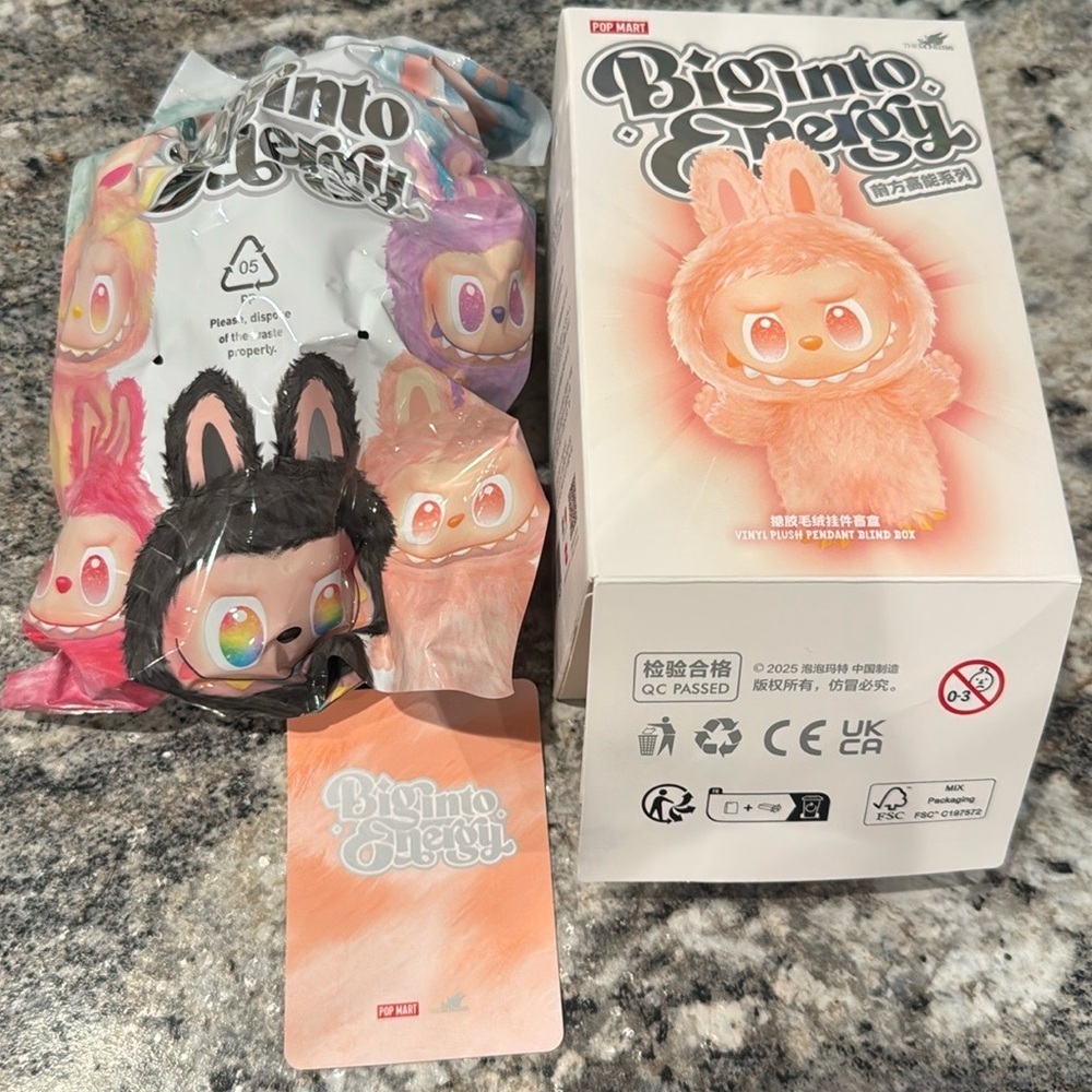 NEW Pop Mart Big Into Energy Labubu Vinyl Plush Pendant Blind Box  happiness - Picture 4 of 11
